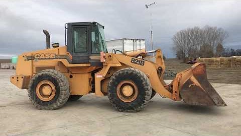 Case 821B Wheel Loader