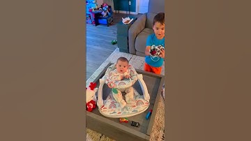 Advent Day 17 in our Claw Machine #christmas #advent #unboxing #tradition