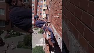 Обследуем фасады с огоньком!) #высотныеработы#промышленные альпинисты