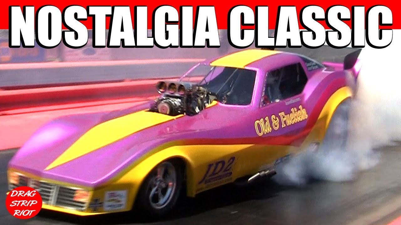 Nostalgia Funny Cars Drag Racing