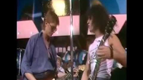 David Bowie & Marc Bolan  - Marc Show 28.09.77.