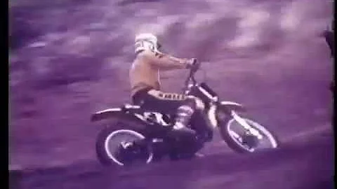 Gaston Rahier in Australia in Late 1976 against Ga...