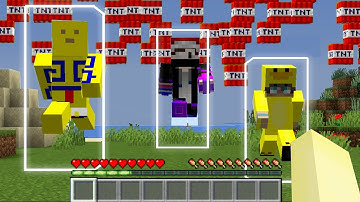 Minecraft Manhunt but I Secretly Use a Hacked Client