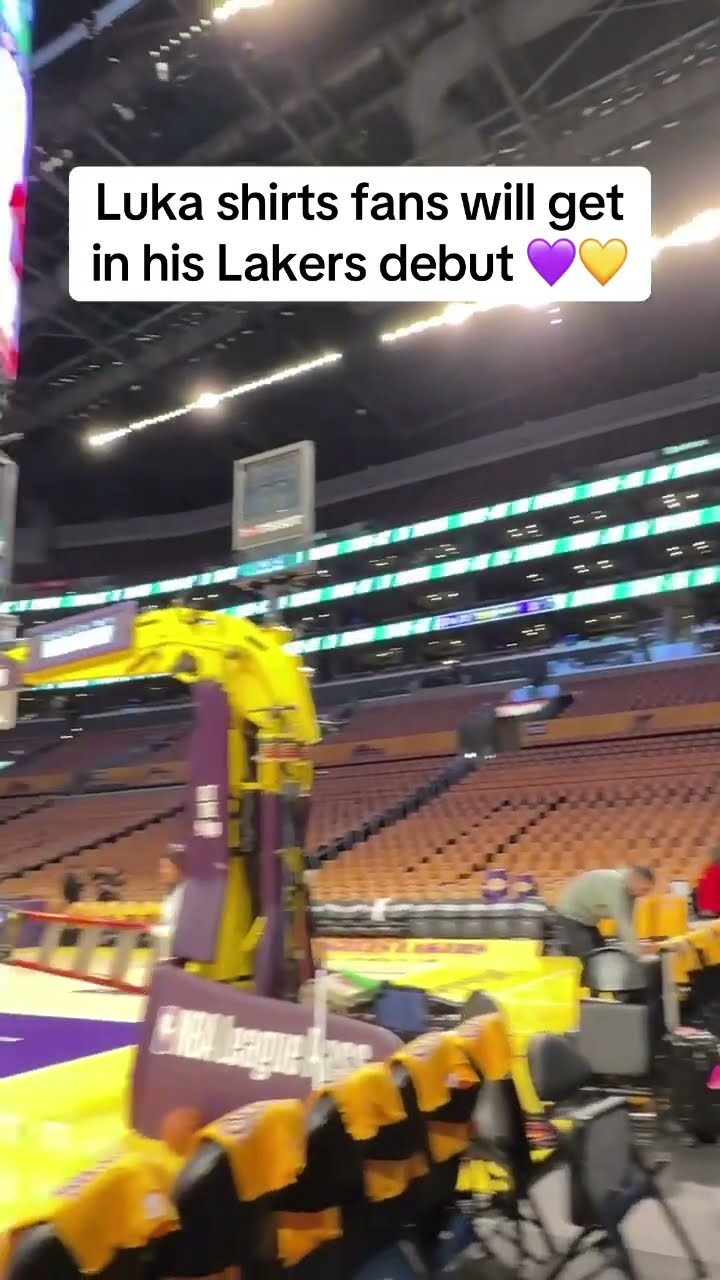 Luka's Lakers debut loading