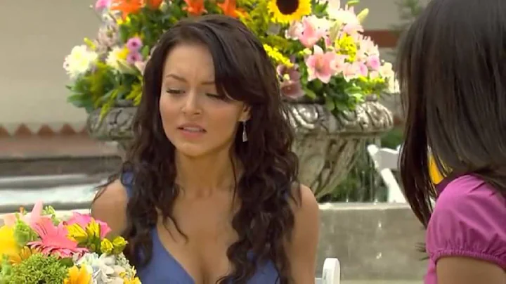 Sebastian Rulli y Angelique Boyer en "Teresa" - ca...