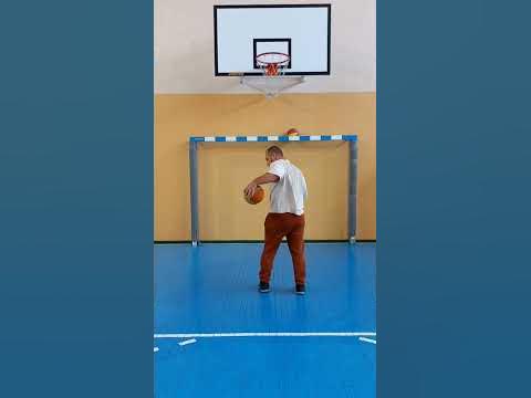 Кидки у кошик. Баскетбол - YouTube