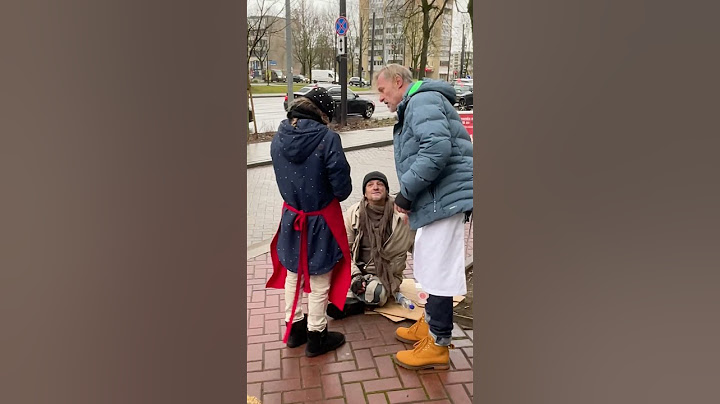 A Kind Store Employee Helps a Homeless Person and Gets Rewarded!