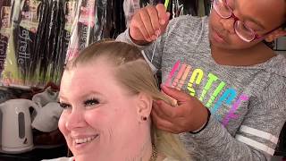 12-year-old Onnaslay braiding woman’s hair for the first time.