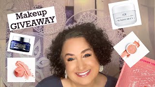 FREE Makeup GIVEAWAY!  iPsy Glam Bag, August 2020 Unboxing and Review