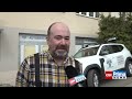 Instruktor autoškoly v Jihlavě na přechodu zahlédl svou ex. Dupl na plyn a sváděl to na žáka