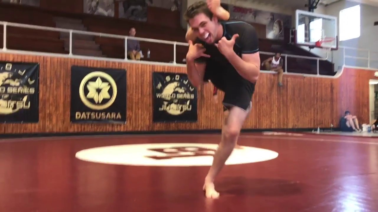 CRAZY FLEXIBLE PURPLE BELT SUBS ALL OPPONENTS AT FIRST EBI RULES TOURNAMENT