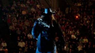 Famous Trace Adkins "Chrome" in concert Profile