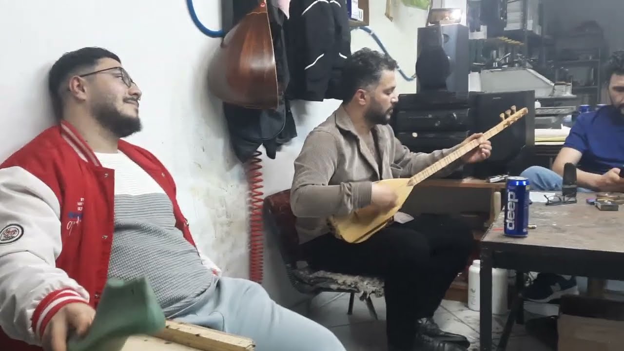 ABU ŞEKKUR Şad Olup Gülmedim