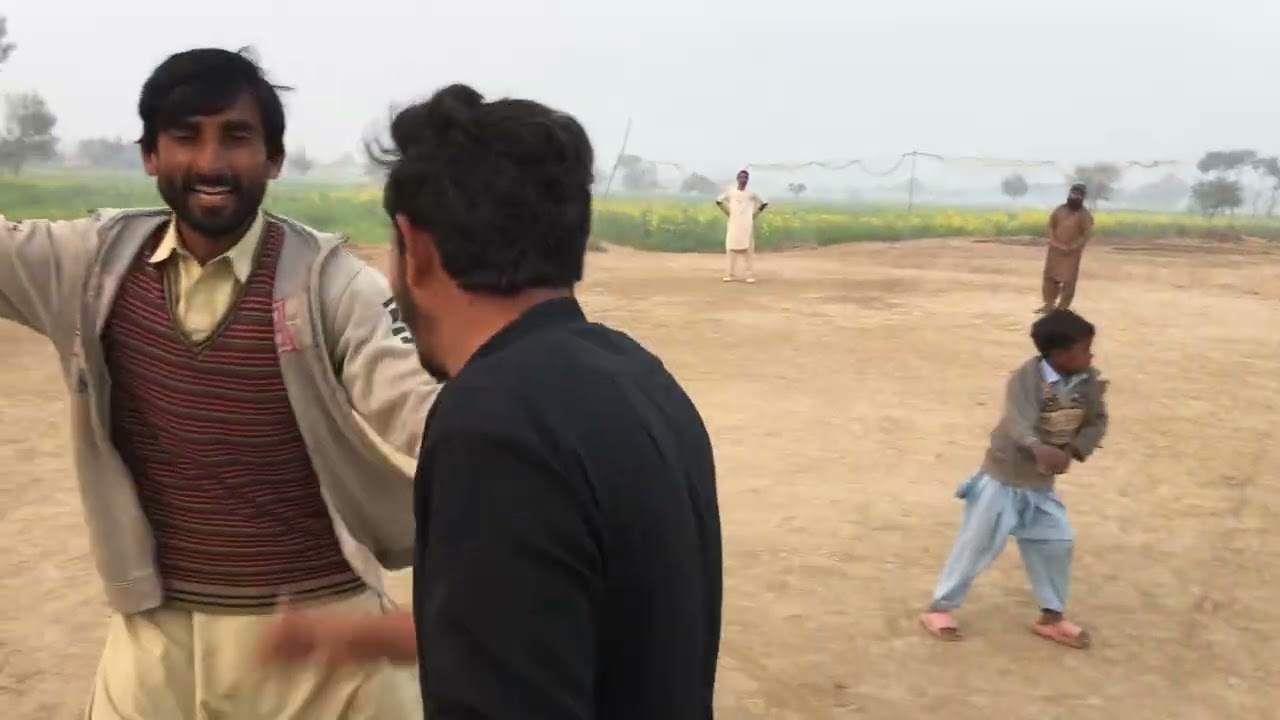 Do man ka Farman moqaball ha volley ball ⚽️ charath balata ka  2 kg meet ha dakha vedio agyia share🙏