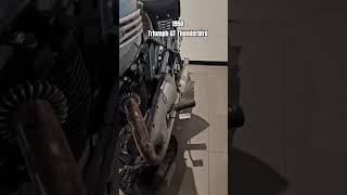 This was a benchmark in 1950s | Triumph 6T Thunderbird | GearFliQ