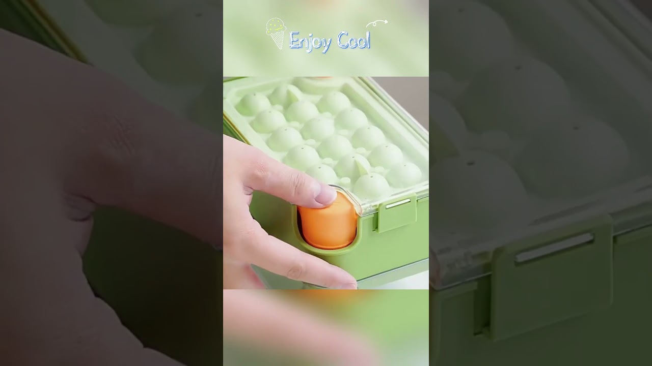One Click Ice Cube Mold 