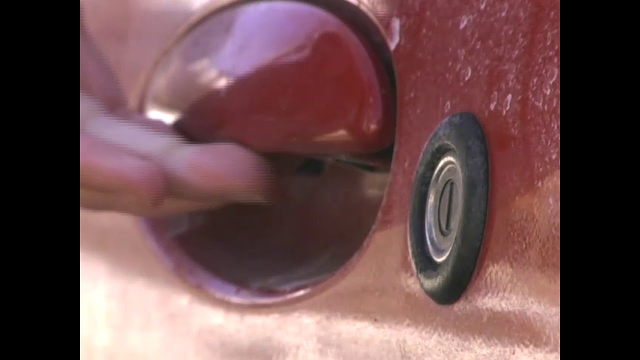 Getting in a Car   Suagao, R391