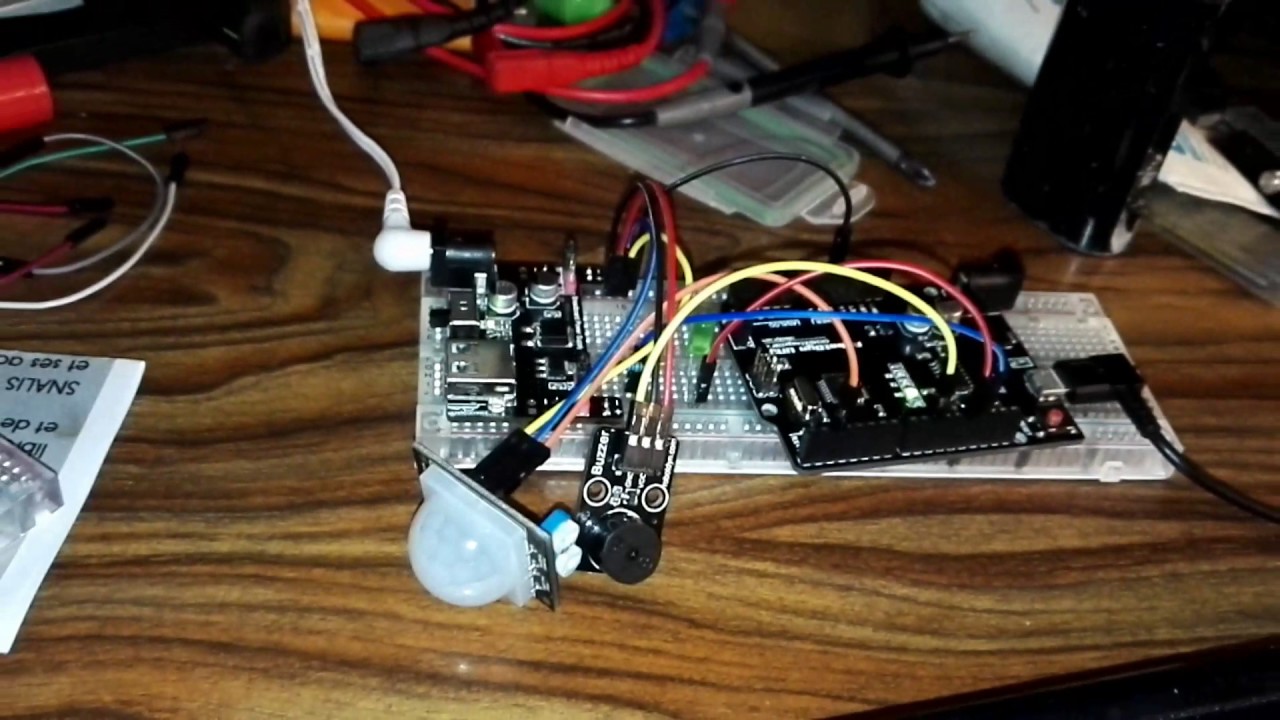 PIR motion sensor and buzzer arduino uno - YouTube