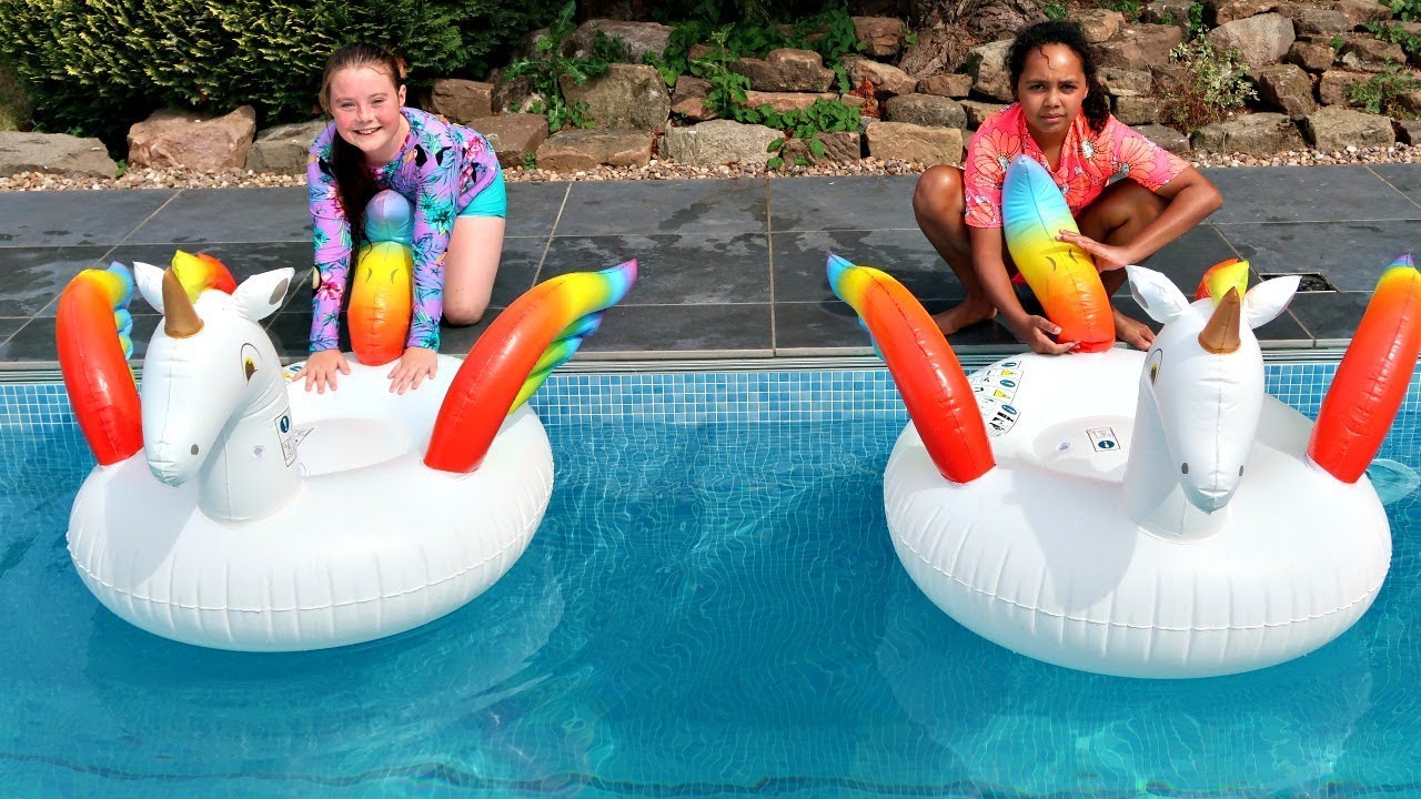 UNICORN POOL CHALLENGE!! Pikmi Pops Lollipops | Toys AndMe