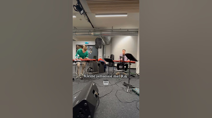 Wanneer de rest van de band koffie gaat drinken...🤪