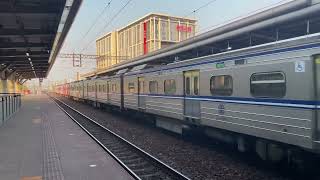 3227次500型半優化彩繪區間車往潮州進入新左營站
