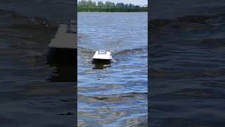 Кораблик для рыбалки с самосбросом (шторка) и GPS автопилотом TWIN