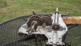 Cleaning / Converting grease filled Spicer Transmission to oil filled - Part III