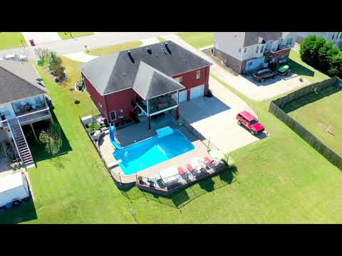 1404 Ambleside Drive, Clarksville, TN home video tour