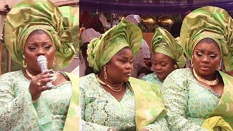 ACTRESS BIMBO THOMAS BURST INTO TEARS AS SHE PAYS TRIBUTES TO HER MOTHER