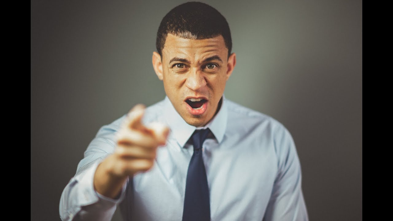 Kako se nositi s podmetanjima i tračevima na poslu?