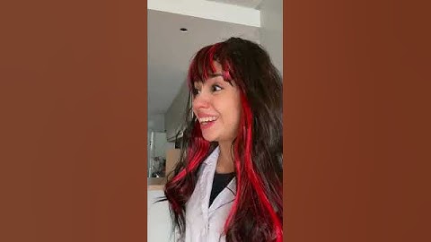 cuando tu amiga se pintaba el pelo en el colegio