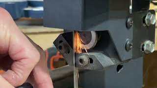 Sparking Band Saw Explained #shorts #shop #bandsaw #woodworking  #diy #sparksfly by Professor DIY 1,432 views 4 months ago 1 minute, 3 seconds