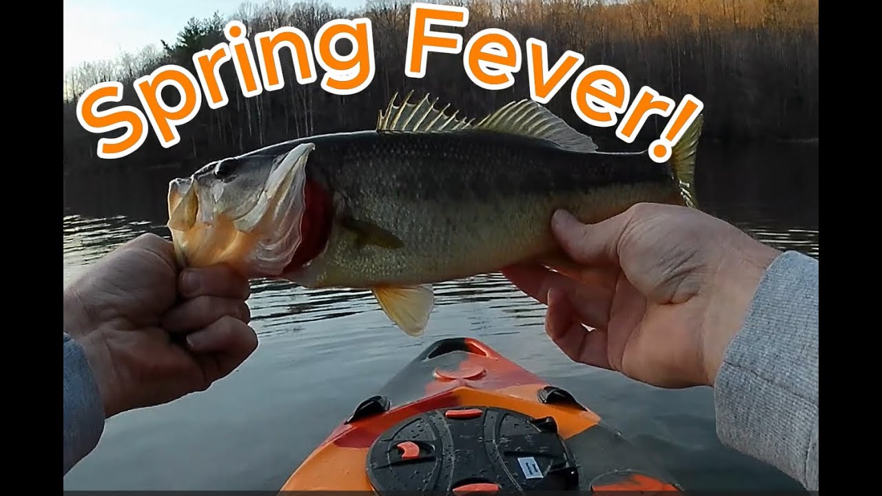 MOUNTAIN LAKE Bass Fishing in Early Season!