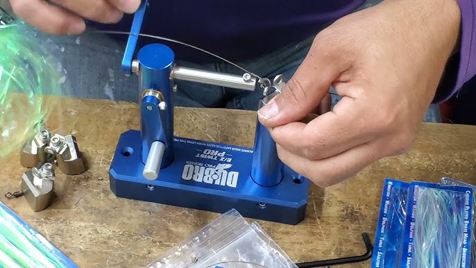 DU-BRO Kwik Twist Wire Leader Tool 