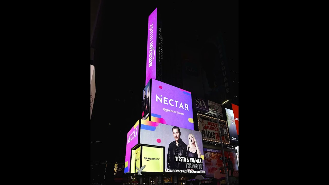 Ava Max with Amazon Music (Time Square)