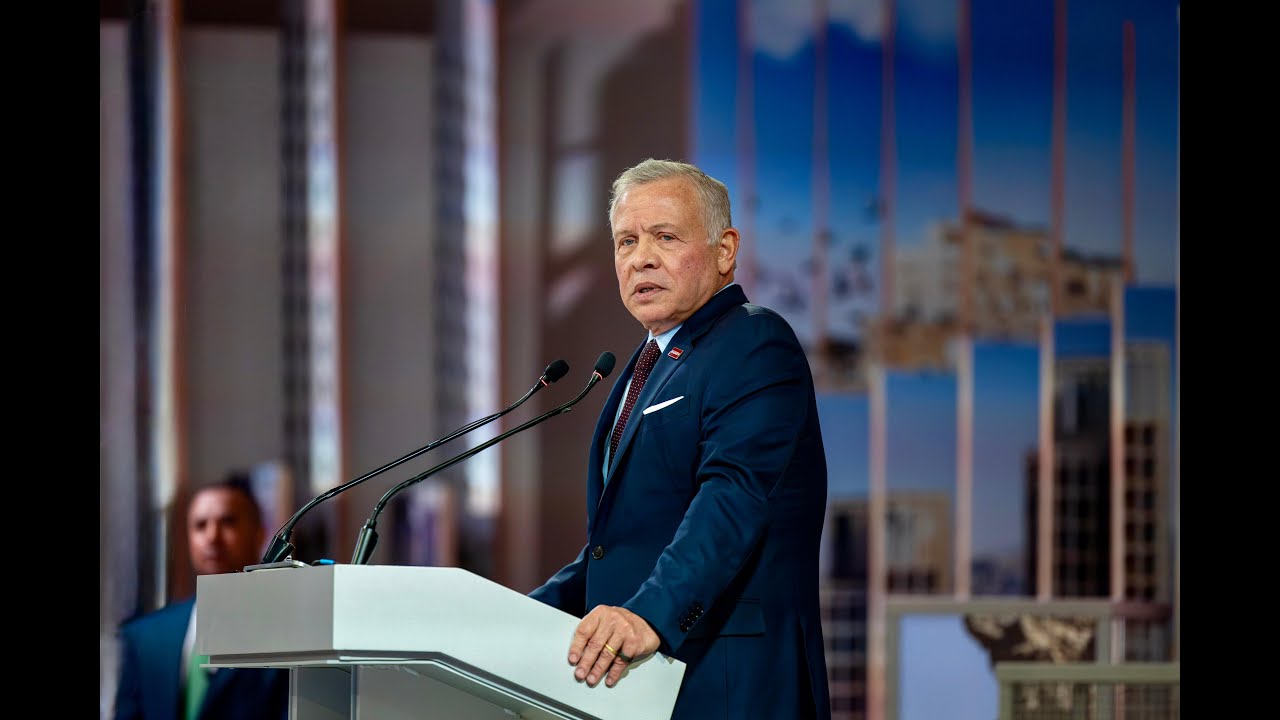 حديث جلالة الملك عبدالله الثاني لدى لقاء وجهاء وممثلين عن أبناء محافظة العاصمة بمناسبة اليوبيل الفضي