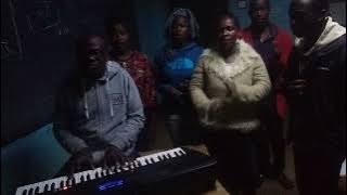 Hoye Hoye by Alfred Ossonga.... Choir: St. Kizito Kipketer Kericho Cathedral.. Amezaliwa Masiha wetu