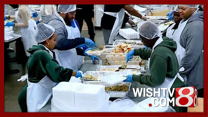 Mozel Sanders Foundation in need of more kitchen space for Thanksgiving meal prep