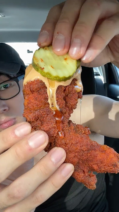 DAVE'S HOT CHICKEN #shorts