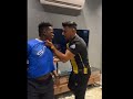 ردة فعل عبدالرحمن نيلا مشجع الاتحاد عندما دخل عليه مشجع اهلاوي بعد خسارة الاتحاد ردة فعل عبدالرحمن نيلا مشجع الاتحاد عندما دخل عليه مشجع اهلاوي بعد خسارة الاتحاد