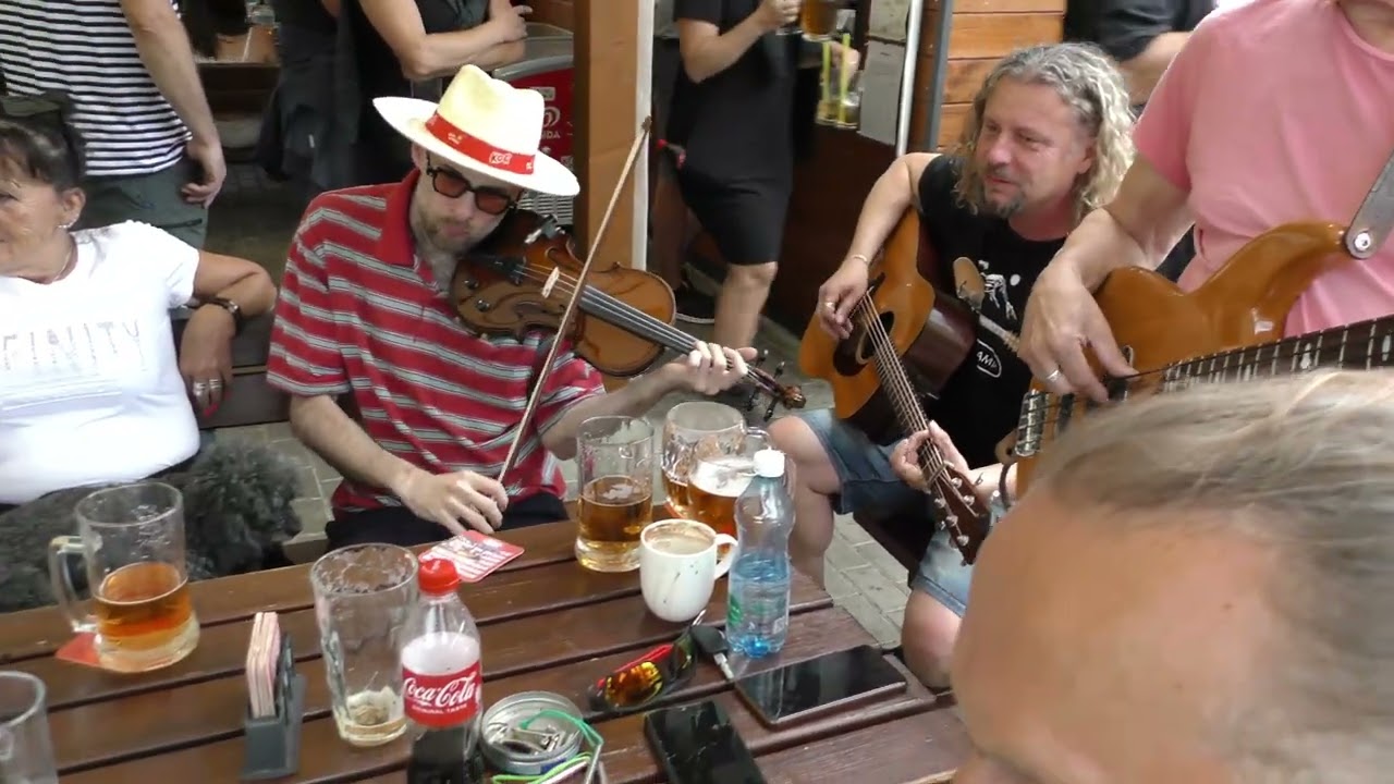 JAM - session  🎸 Kapela Hluchavky a kamarádi Nový Kemp Riviera 6.7. 2024