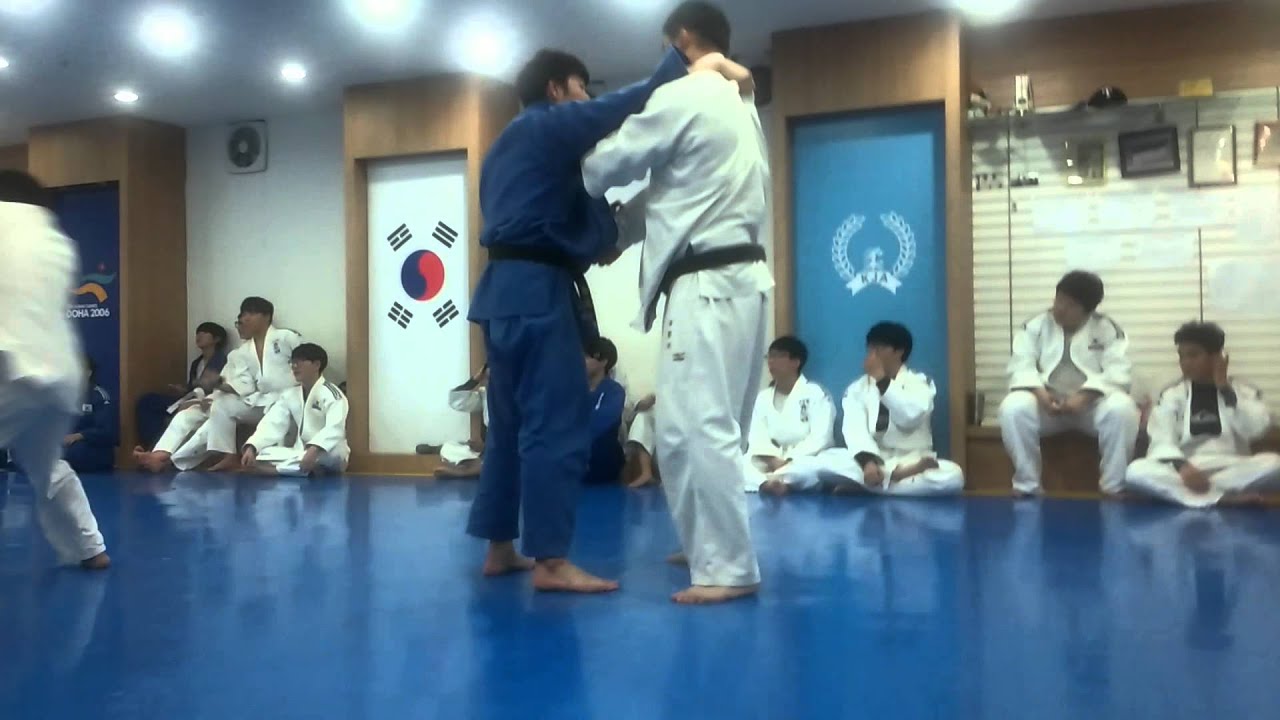 김성범유도관(JUDO)_허벅다리후리기 교육중(Uchi Mate) YouTube