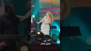 مريام فارس يمين يسار