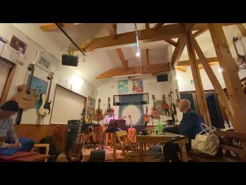 THE BLUE HEARTS　チェルノブイリ　弾き語り