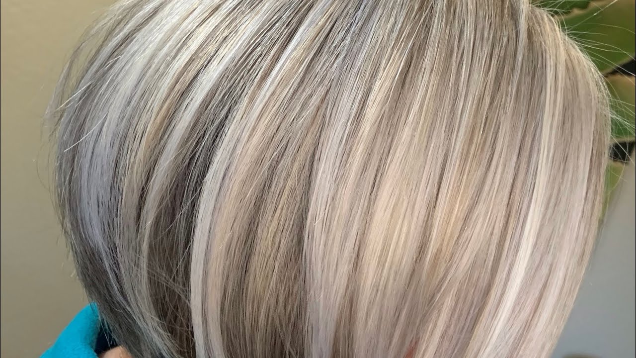 Blending out natural silver/gray with platinum highlights