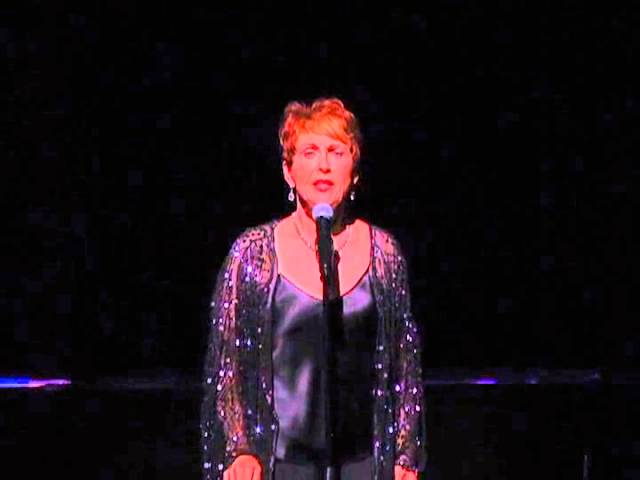 Regardez Amanda McBroom "Wheels" sur YouTube Regardez Amanda McBroom "Wheels" sur YouTube