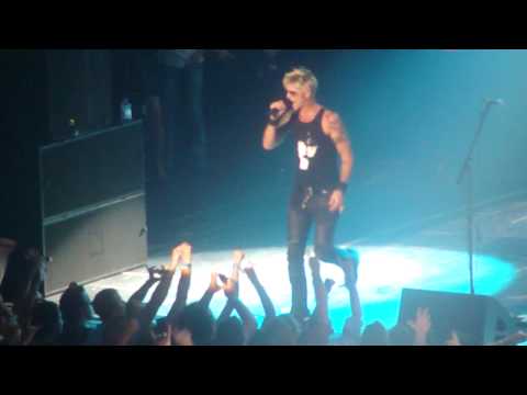 Camp Freddy featuring Duff Mckagan covering Ace of...