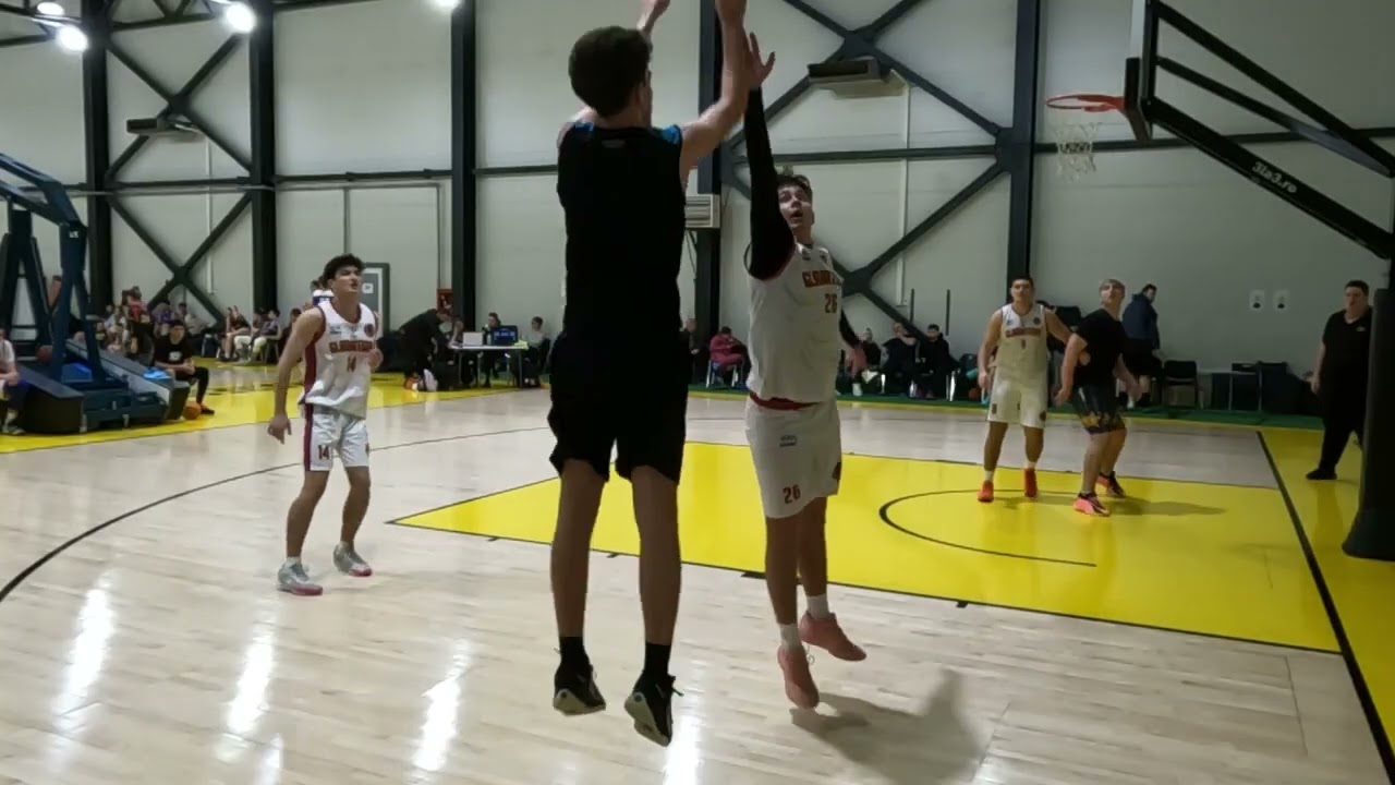 GLADIATORII vs TACTIC