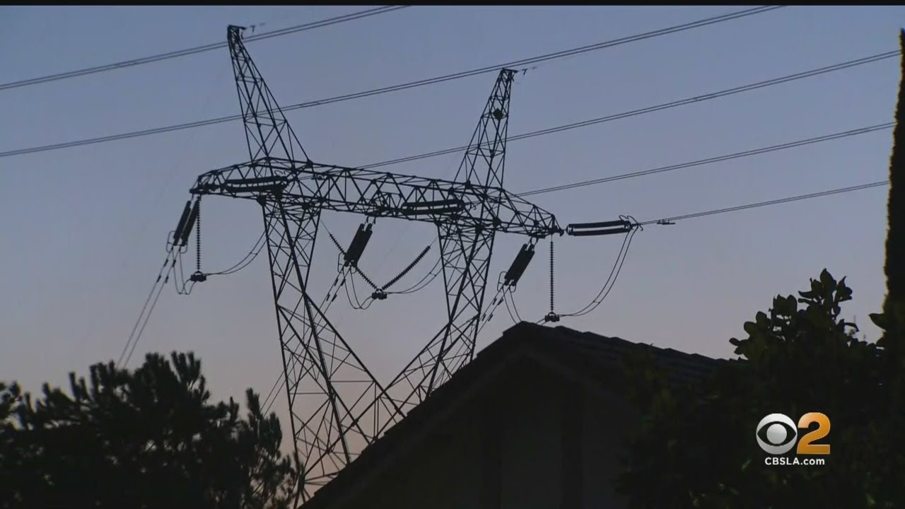Police Investigating Possible Cause Of Saddle Ridge Fire In Sylmar
