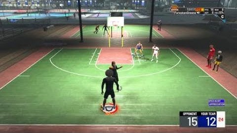 3pt playmaker getting a snatch block